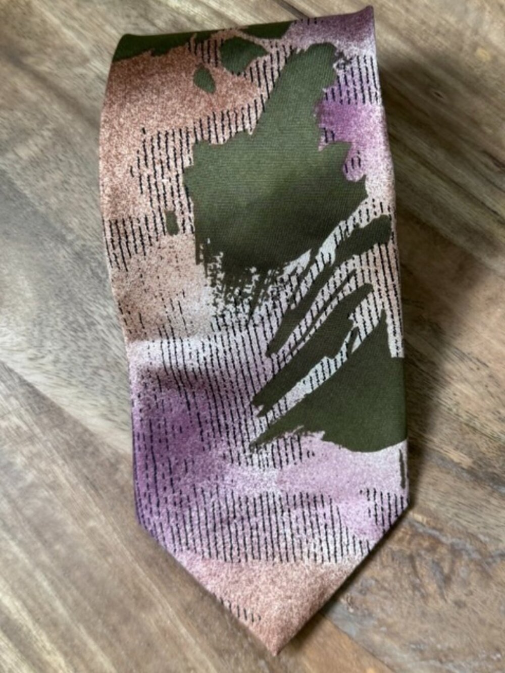 Vintage GUY LAROCHE Paris 100% Silk Tie Abstract Camo Earth Tone Made in Canada